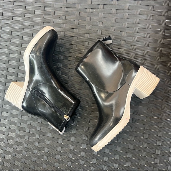 Kate Spade New York Women's Puddle Black Blocked Heel Ankle Rain Boots Size 7 - Picture 1 of 7